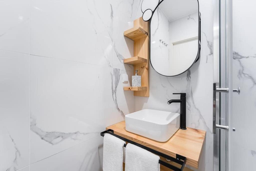 A Charming Stay Near Paco Das Escolas Coimbra Exterior foto